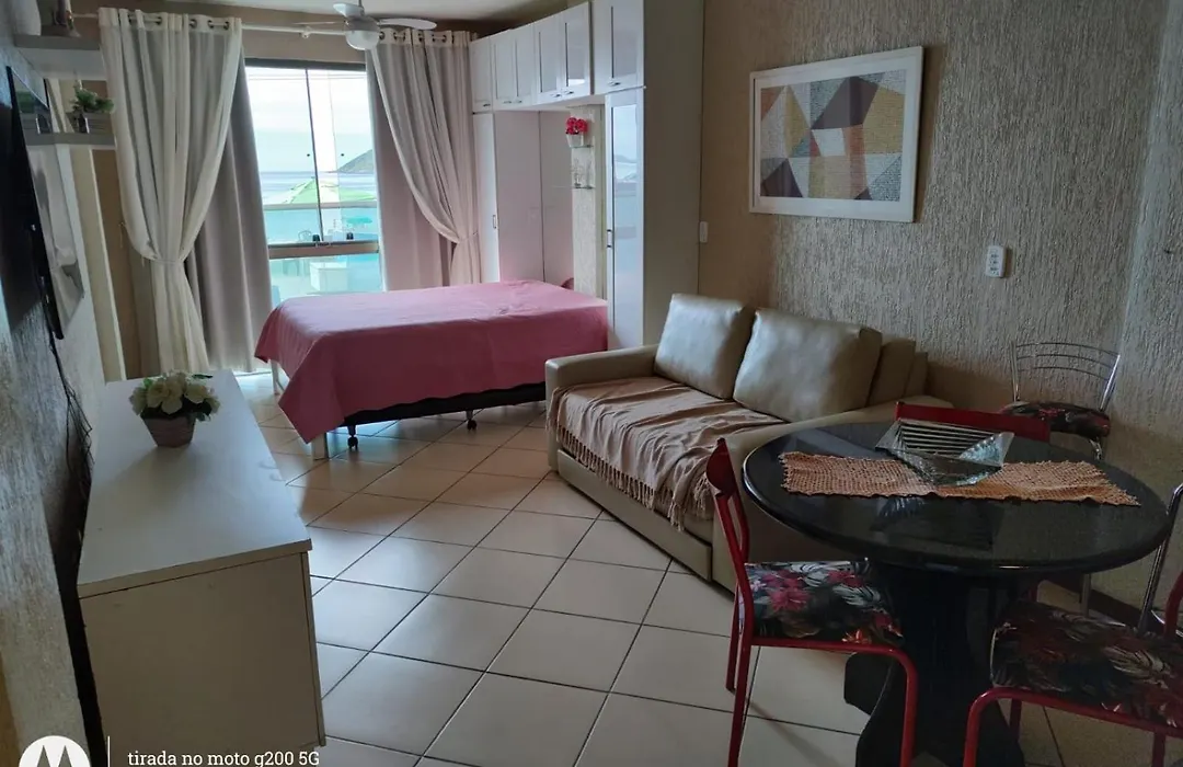 Aconchegante Apartamento com Vista para o Mar e Nascer do Sol-1